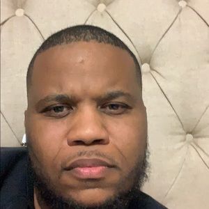 Meet your Posher, Lloyd